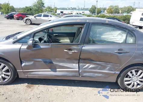 2009 Honda Civic Lx z USA, uszkodzony, nr VIN 1HGFA16509L005907